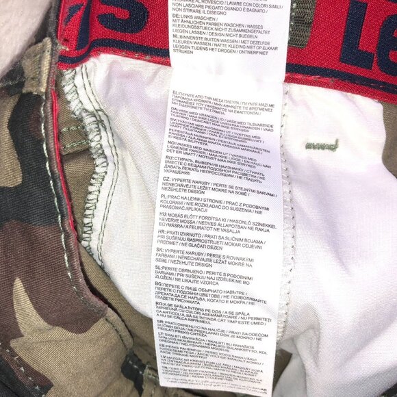 Levis Womens Jeans Size 14 502 Slim Straight Camo Classic Casual Streetwear Y2K - Picture 13 of 16